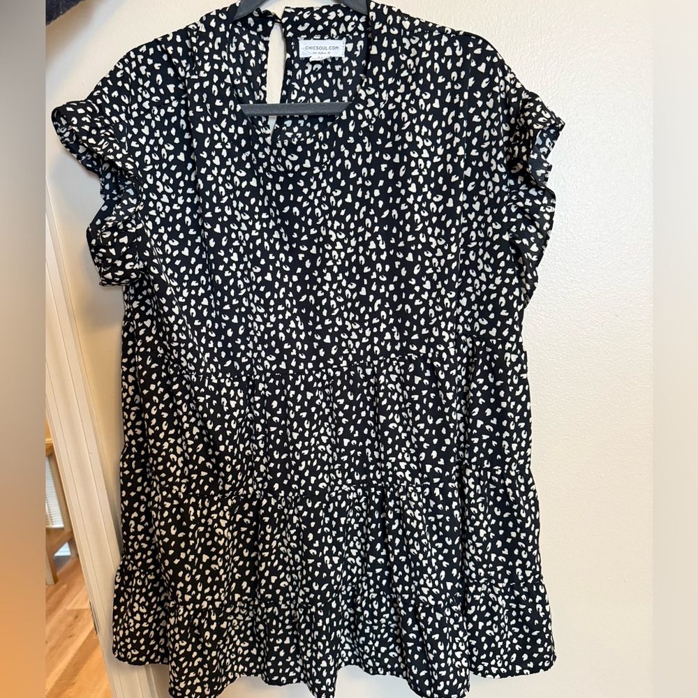 Chic Soul Black and White Women's leopard print Blouse
